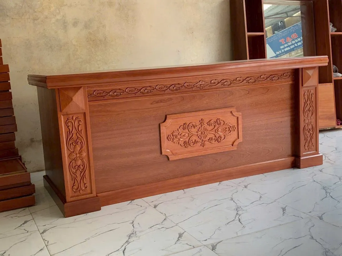 Bàn giám đốc hoa dây